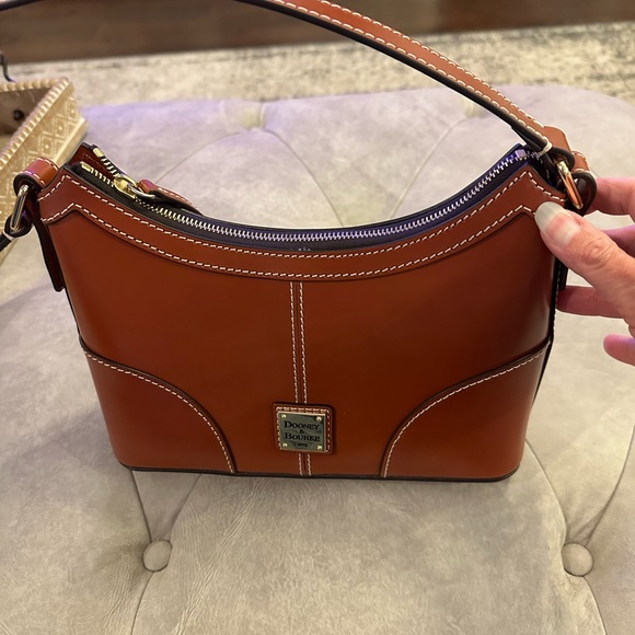 D&B NWOT Leather Shoulder Bag - Picture 2 of 16